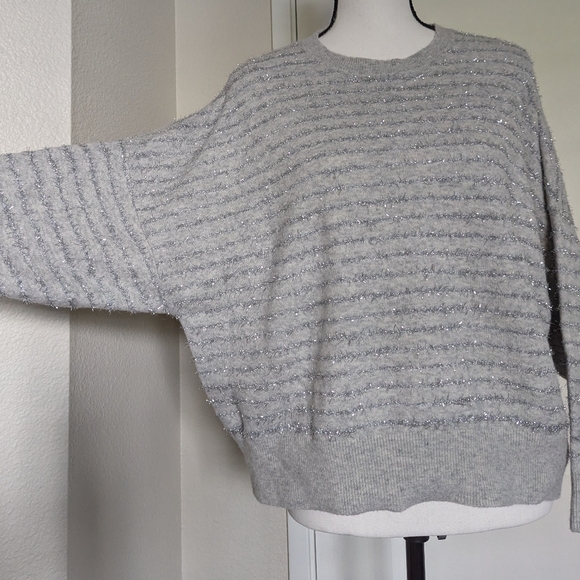 Nordstrom Metallic Stripe sweater, drop shoulder, grey & silver, Women's M - Picture 9 of 16